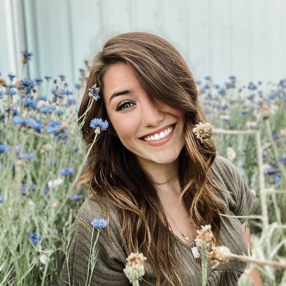 Meet your Posher, Kara